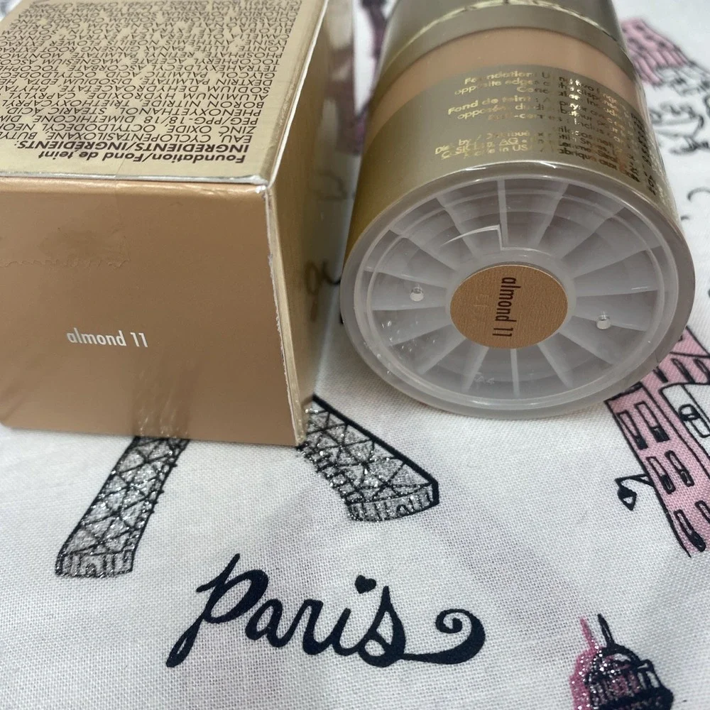 Stila Stay All Day Foundation and Concealer ALMOND  11 Brand New